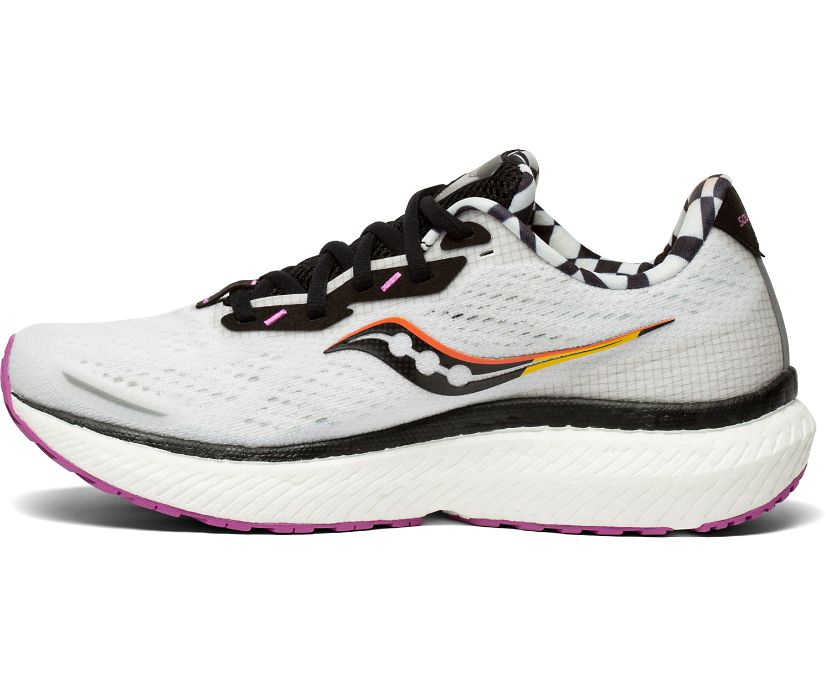 Női Saucony Triumph 19 Futócipő Titán Fekete | HU 276QMA